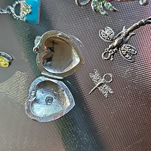 Set of 16 Charms Heart Locket Butterfly M Rhinestone Palm Tree Necklaces Shoes - Picture 6 of 6